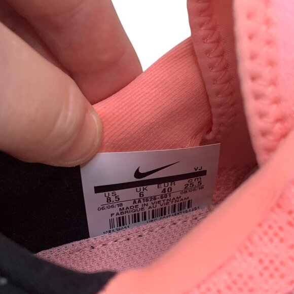 Nike Legend React AA1626-601 Women’s Running Sneakers Athletic Training Shoe 8.5 - Picture 12 of 12